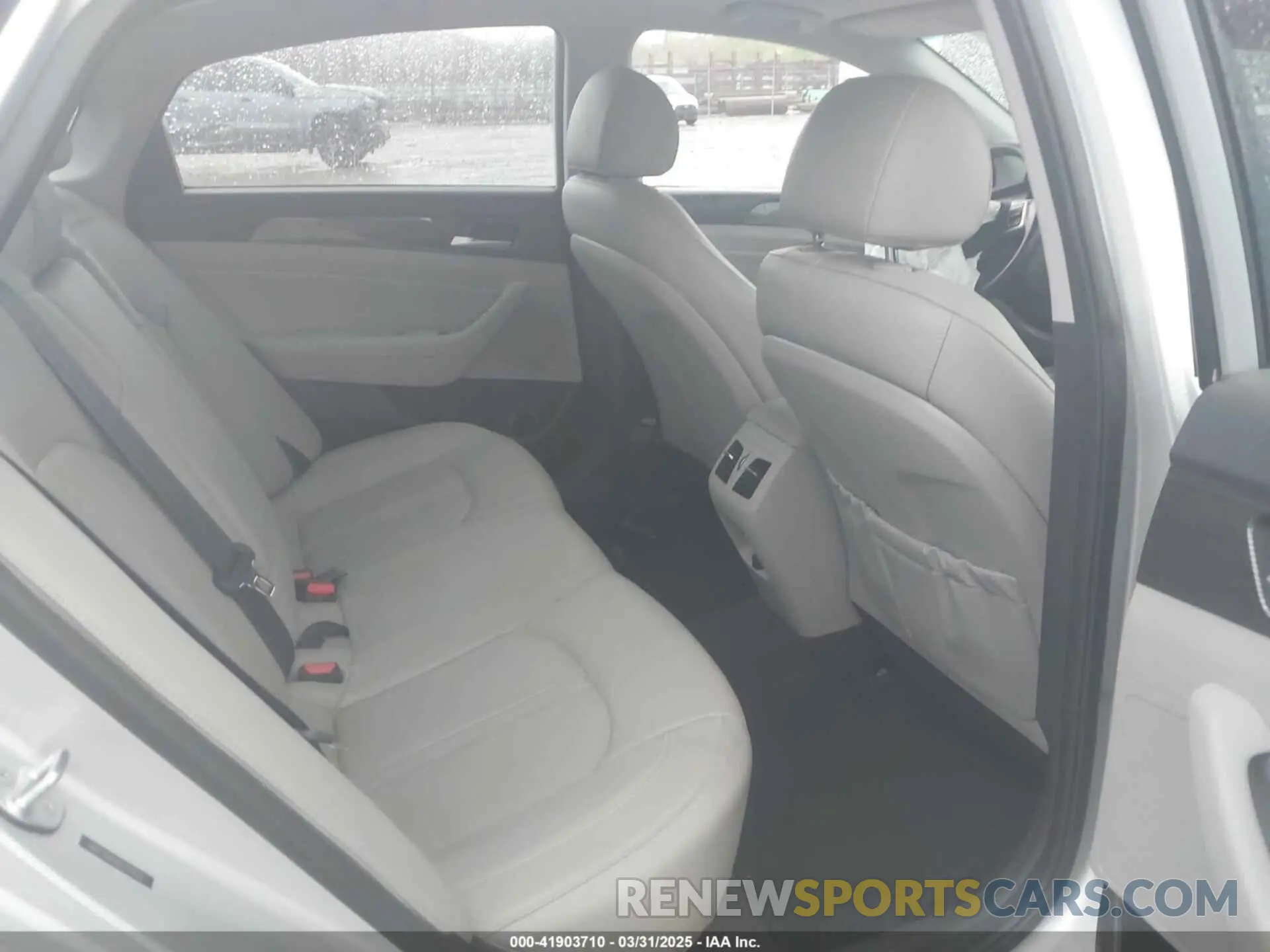 8 fotografías del automóvil dañado 5NPE34AF0KH729533 HYUNDAI SONATA 2019