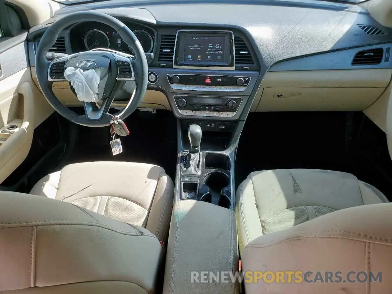 8 fotografías del automóvil dañado 5NPE34AF0KH764265 HYUNDAI SONATA 2019