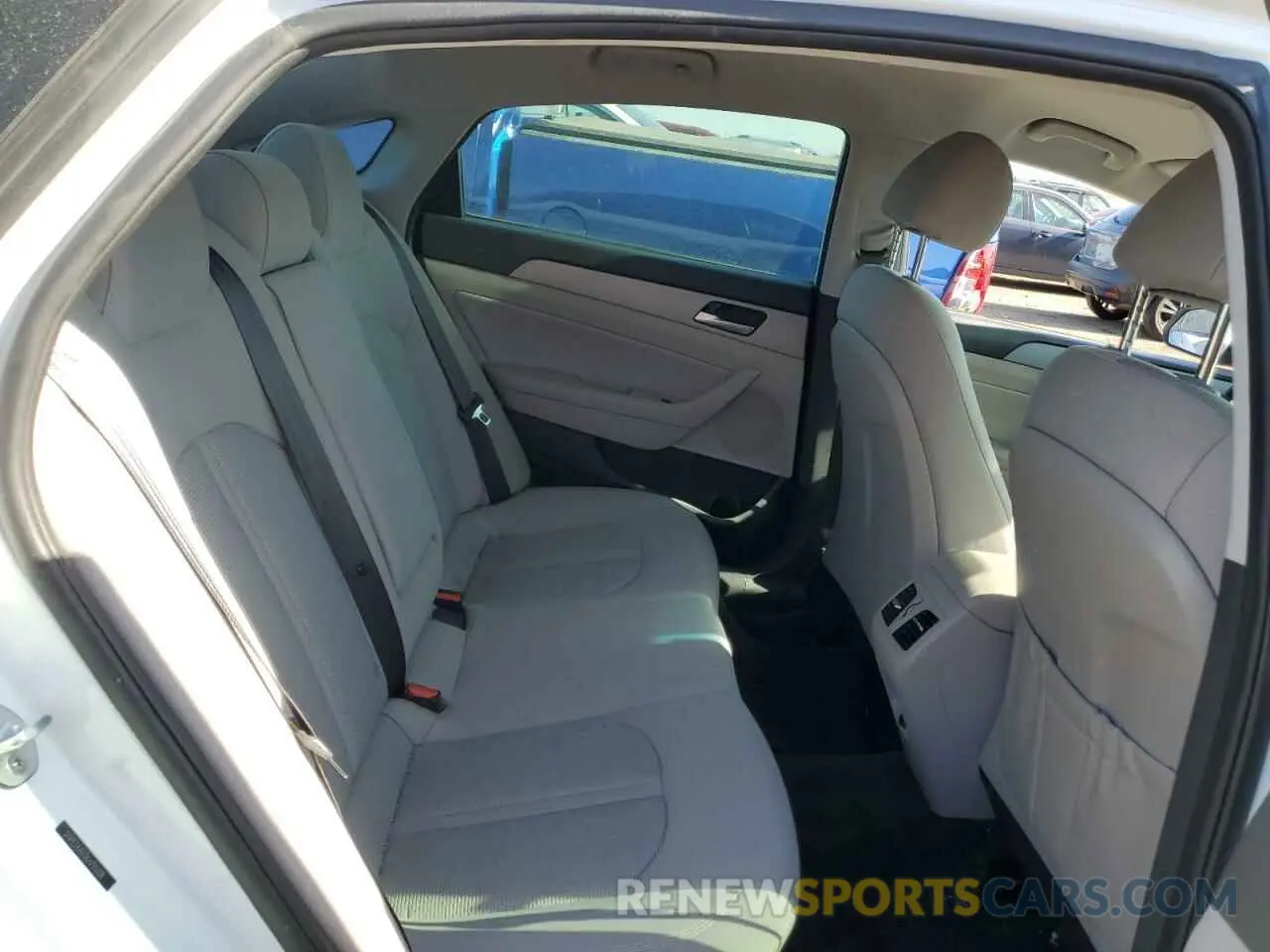 10 fotografías del automóvil dañado 5NPE34AF0KH795208 HYUNDAI SONATA 2019