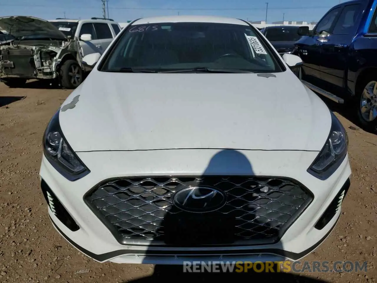 5 fotografías del automóvil dañado 5NPE34AF0KH795208 HYUNDAI SONATA 2019