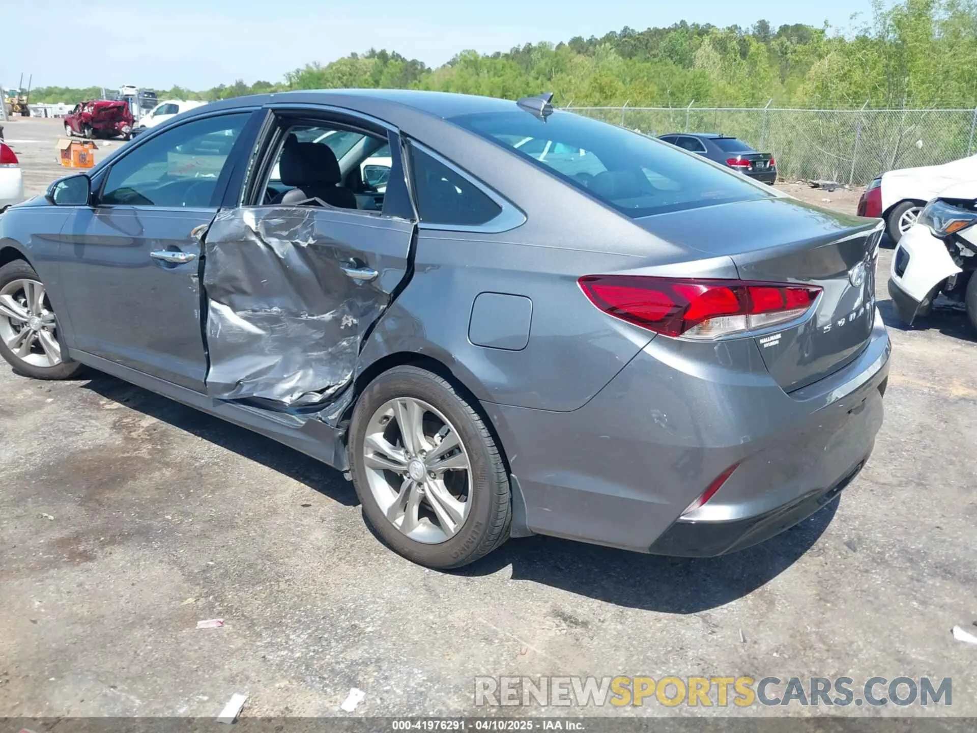 3 fotografías del automóvil dañado 5NPE34AF0KH806515 HYUNDAI SONATA 2019
