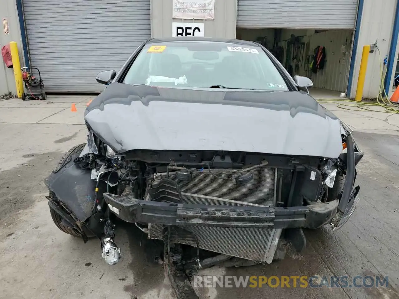 5 fotografías del automóvil dañado 5NPE34AF1KH741352 HYUNDAI SONATA 2019