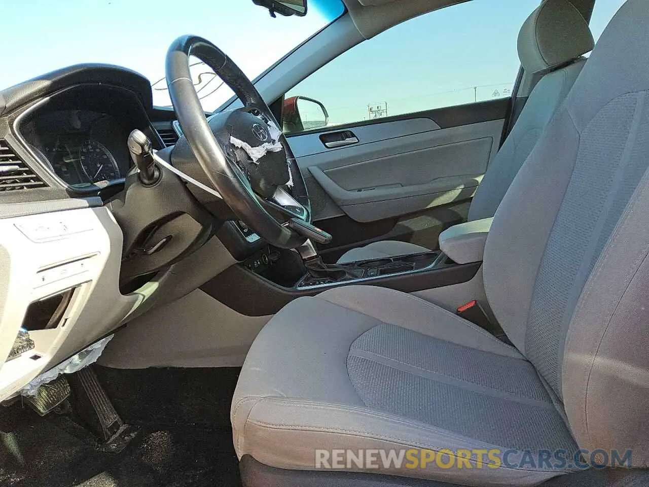 7 fotografías del automóvil dañado 5NPE34AF1KH770012 HYUNDAI SONATA 2019