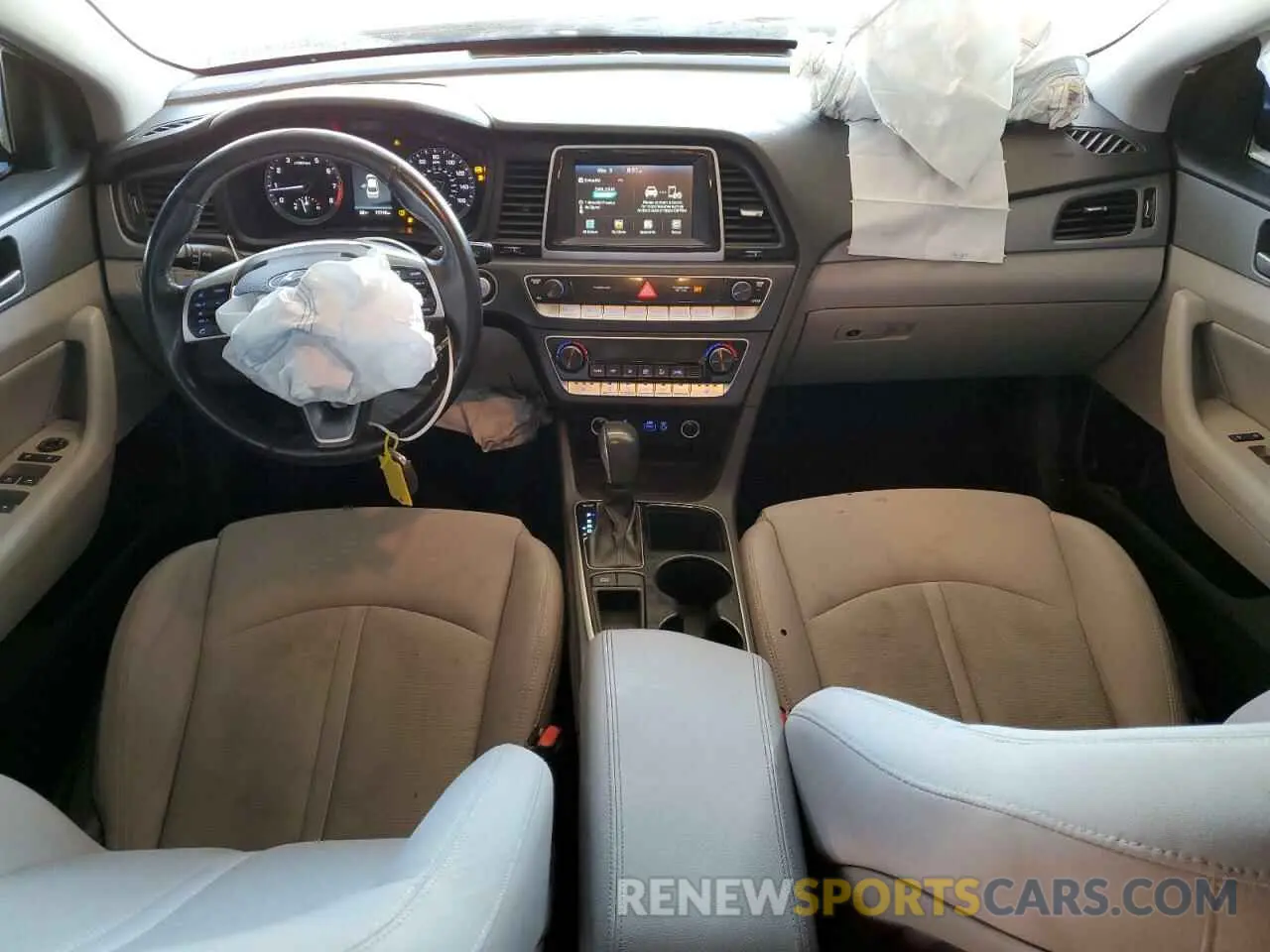 8 fotografías del automóvil dañado 5NPE34AF1KH790454 HYUNDAI SONATA 2019