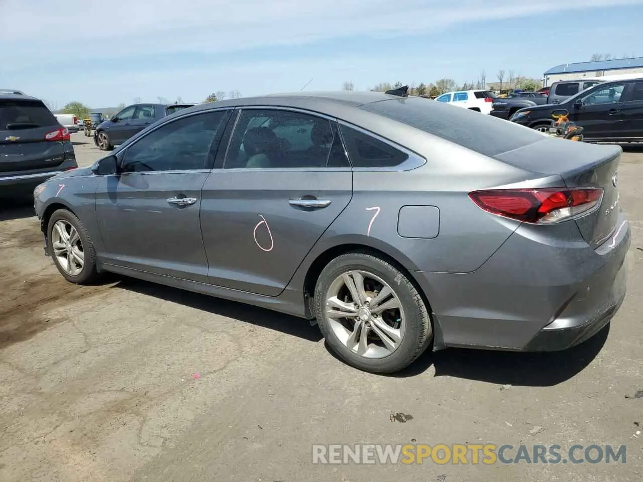 2 fotografías del automóvil dañado 5NPE34AF1KH803297 HYUNDAI SONATA 2019