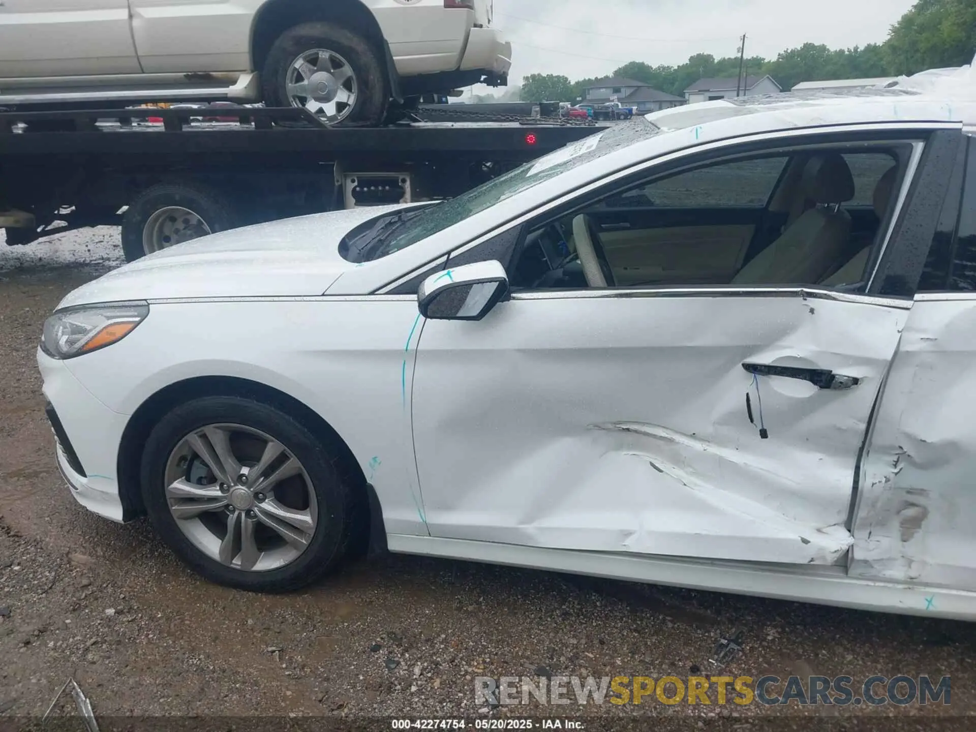14 fotografías del automóvil dañado 5NPE34AF2KH733583 HYUNDAI SONATA 2019