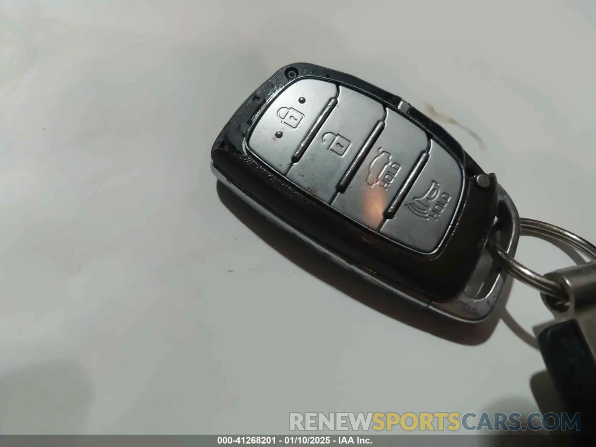 11 fotografías del automóvil dañado 5NPE34AF3KH736461 HYUNDAI SONATA 2019