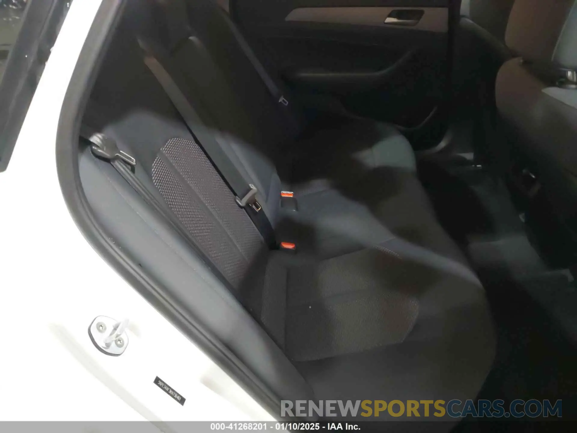 8 fotografías del automóvil dañado 5NPE34AF3KH736461 HYUNDAI SONATA 2019