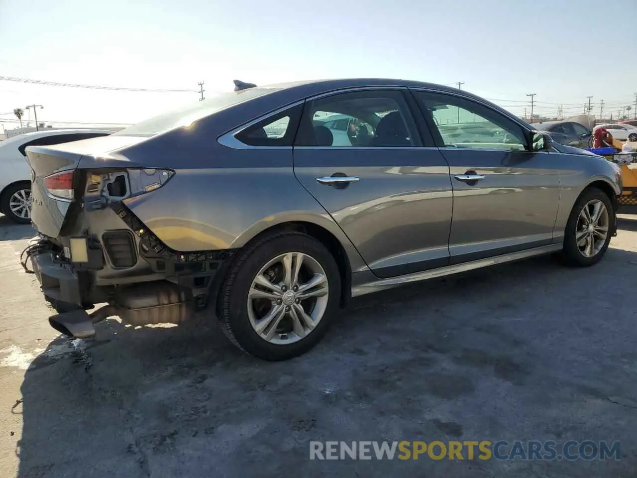 3 fotografías del automóvil dañado 5NPE34AF3KH747671 HYUNDAI SONATA 2019