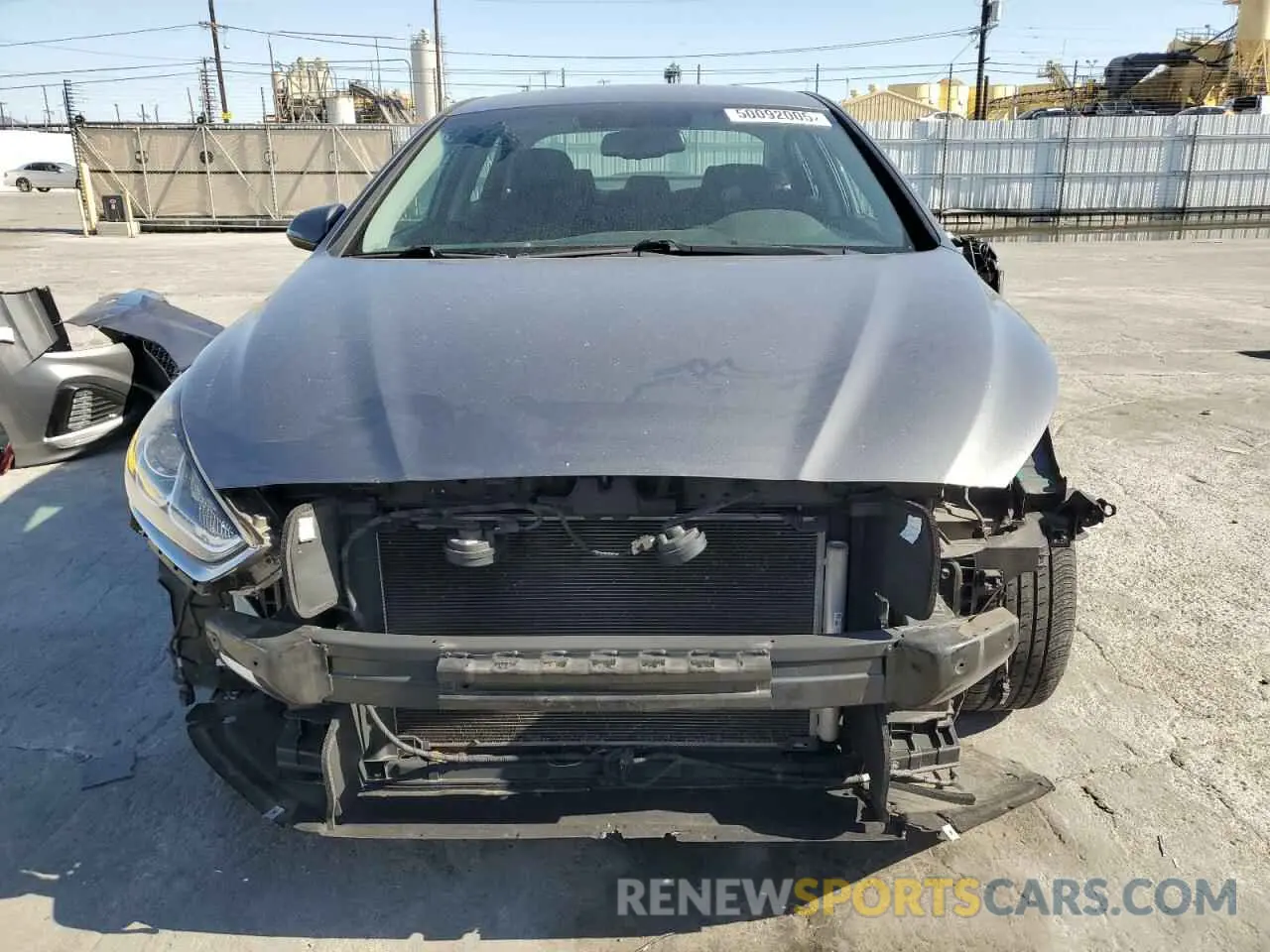 5 fotografías del automóvil dañado 5NPE34AF3KH747671 HYUNDAI SONATA 2019