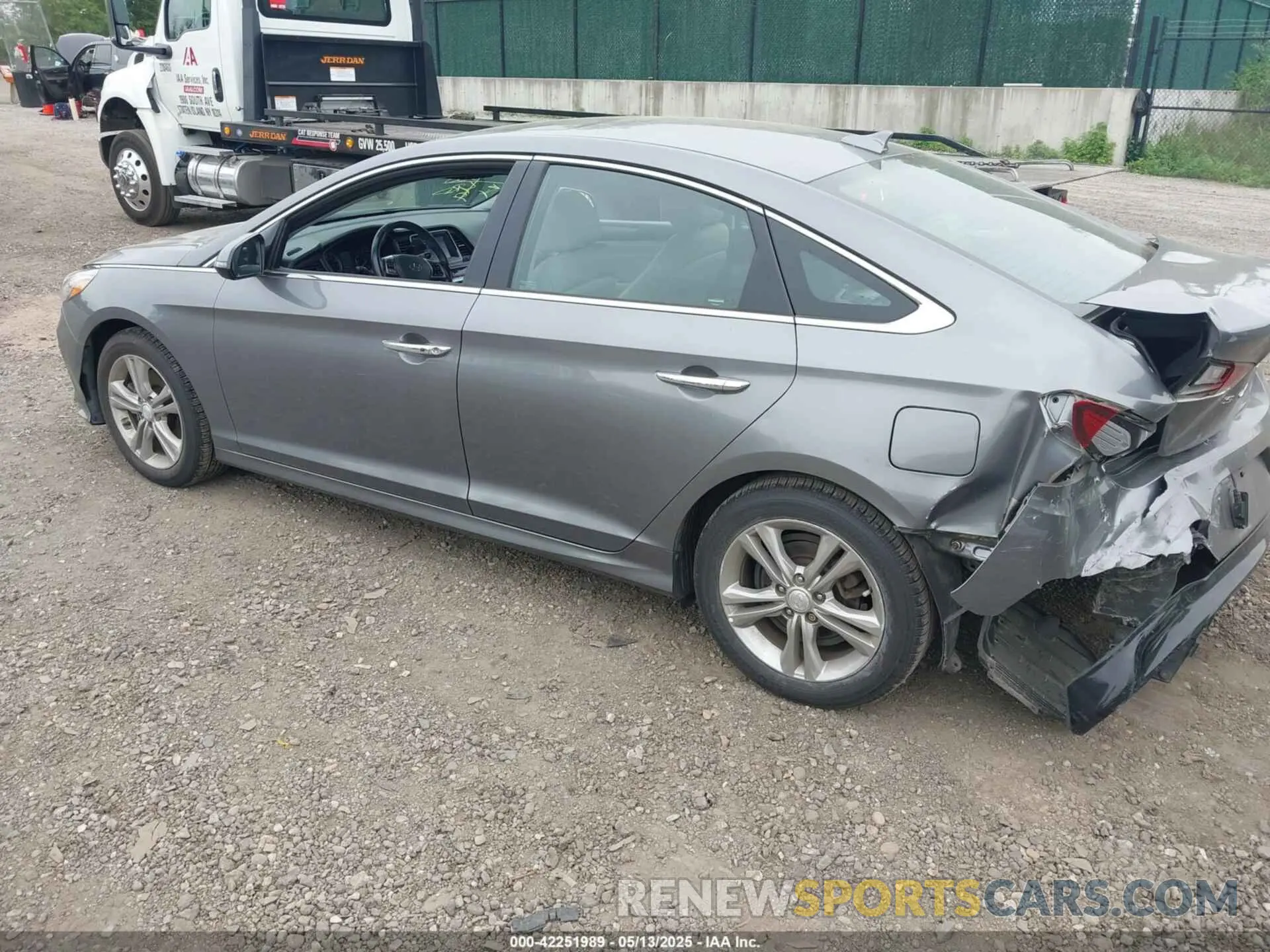 3 fotografías del automóvil dañado 5NPE34AF3KH758945 HYUNDAI SONATA 2019