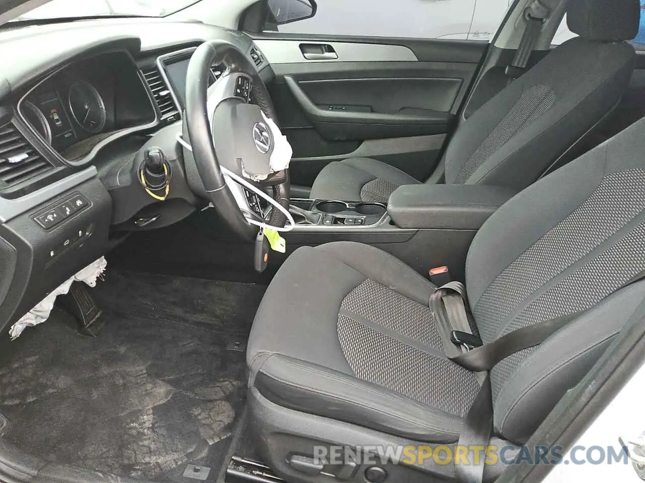 7 fotografías del automóvil dañado 5NPE34AF3KH781030 HYUNDAI SONATA 2019