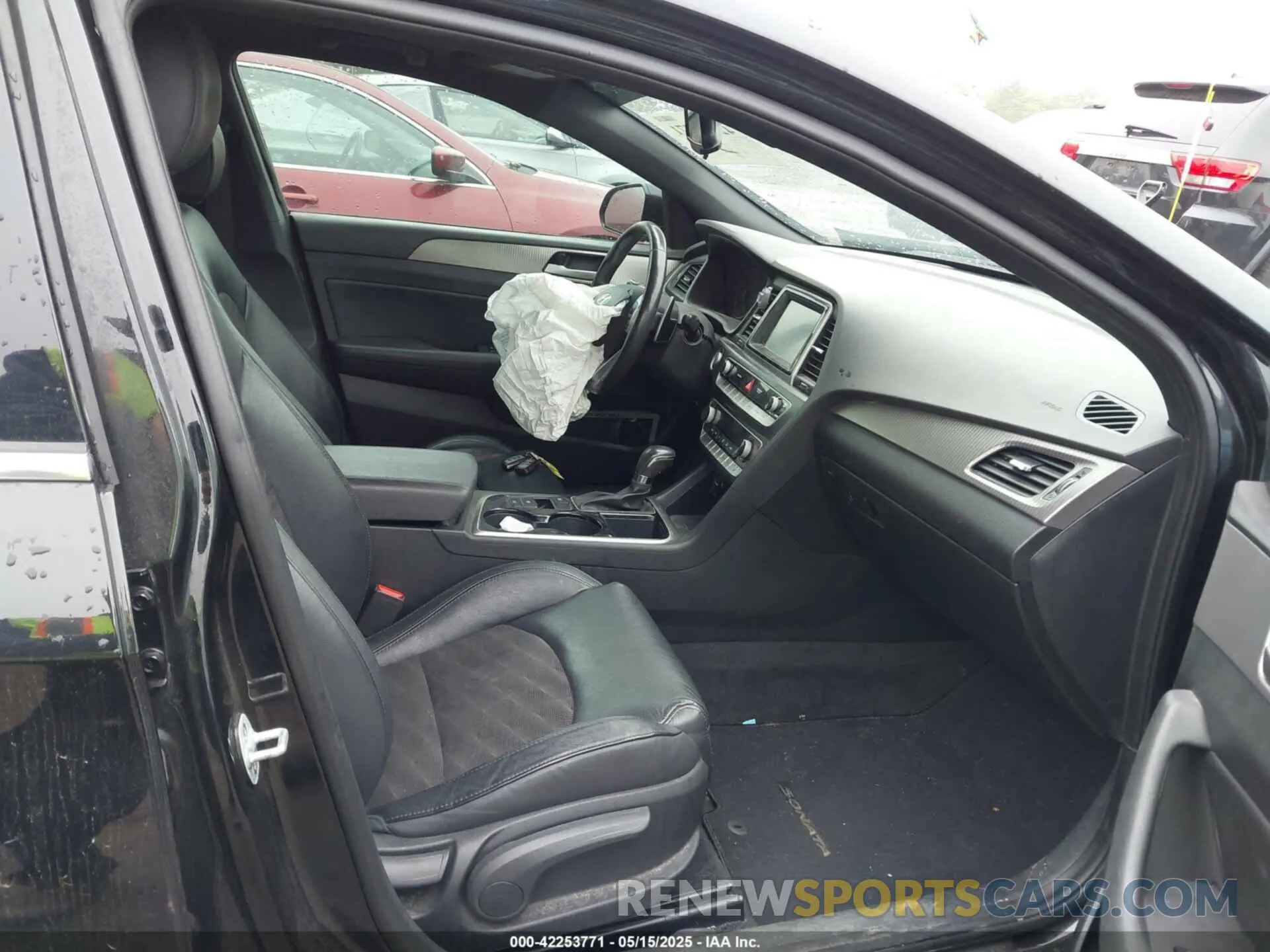 5 fotografías del automóvil dañado 5NPE34AF3KH791265 HYUNDAI SONATA 2019