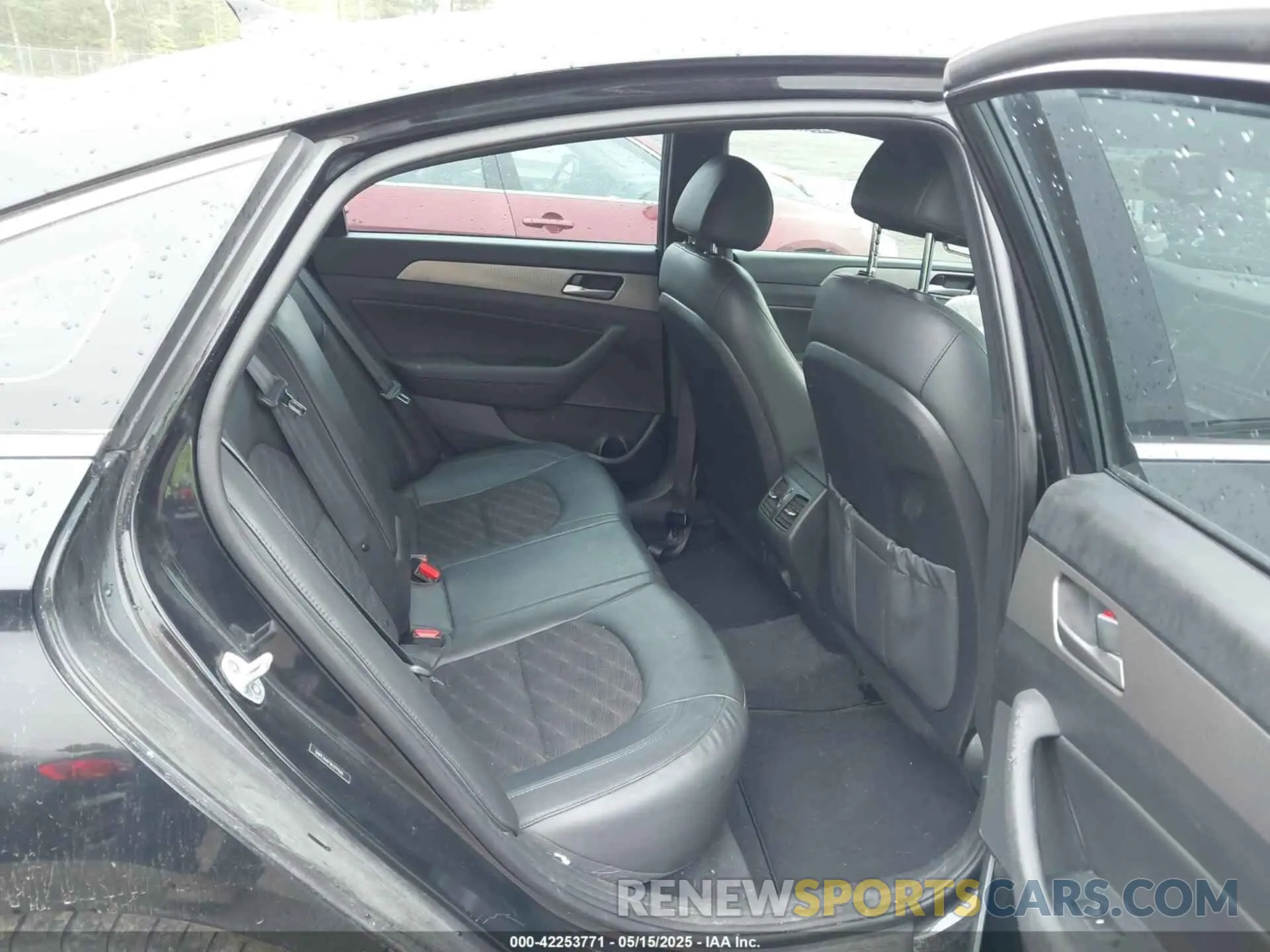 8 fotografías del automóvil dañado 5NPE34AF3KH791265 HYUNDAI SONATA 2019