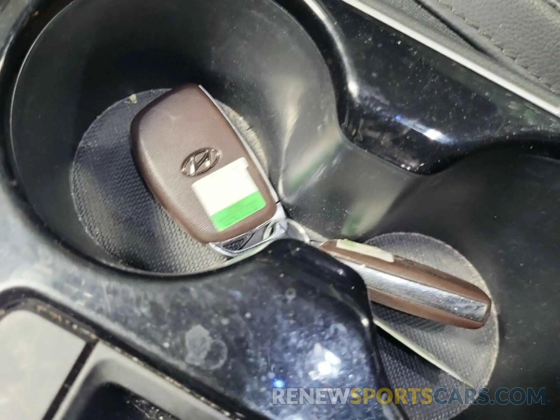 11 fotografías del automóvil dañado 5NPE34AF3KH808680 HYUNDAI SONATA 2019