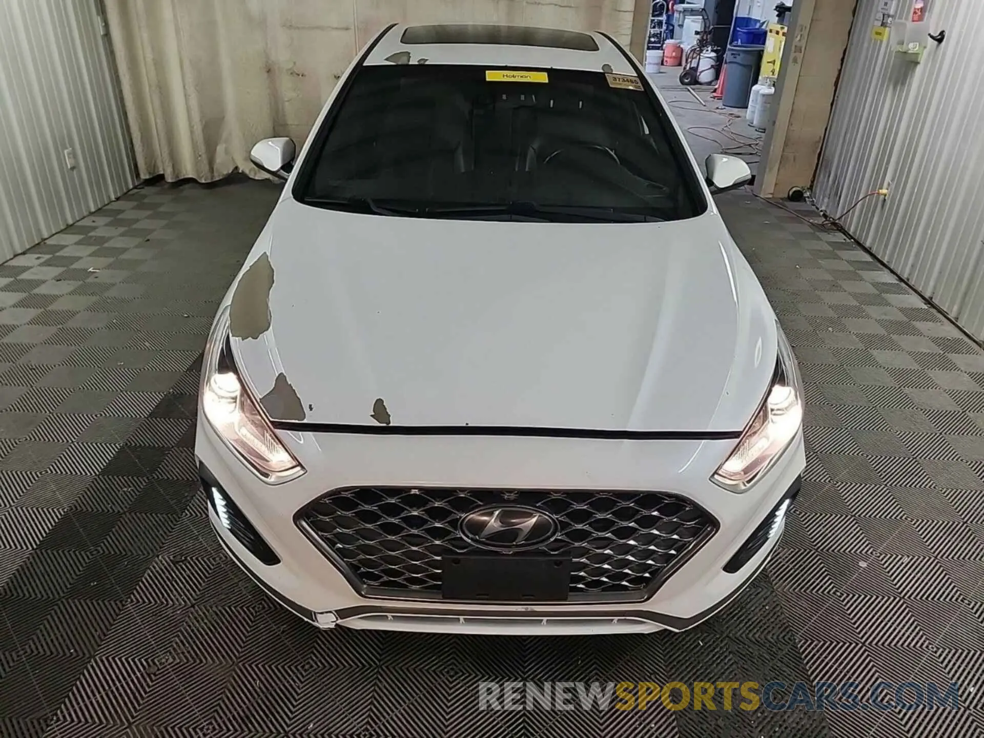 27 fotografías del automóvil dañado 5NPE34AF3KH808680 HYUNDAI SONATA 2019