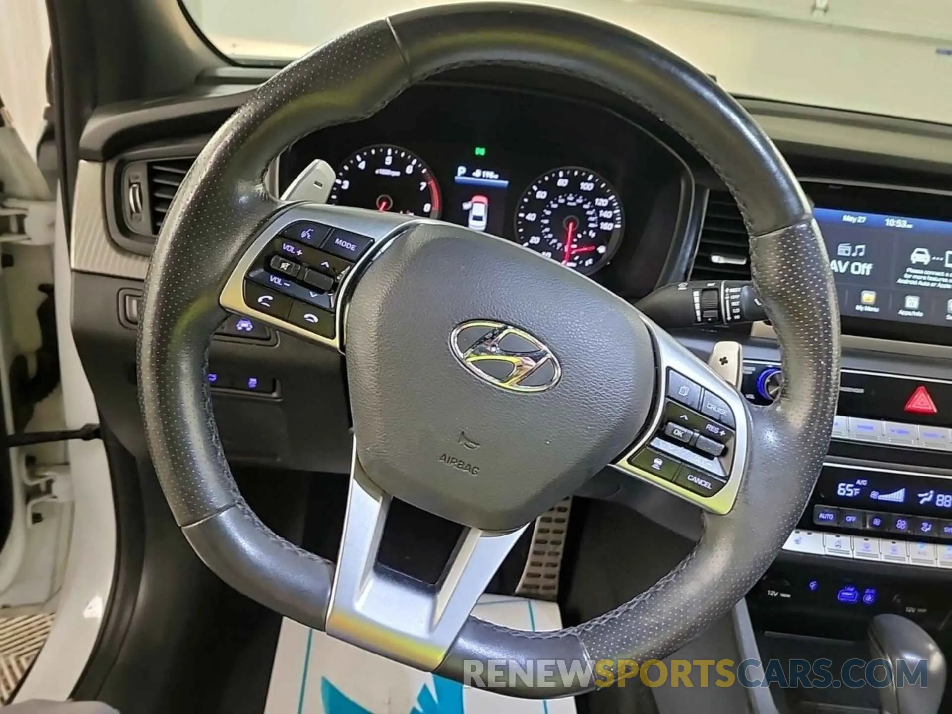 33 fotografías del automóvil dañado 5NPE34AF3KH808680 HYUNDAI SONATA 2019