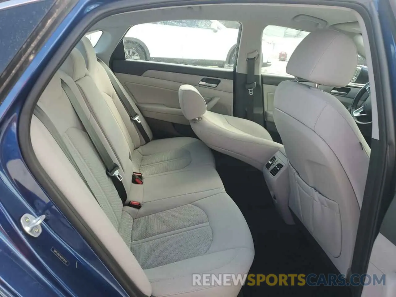 10 fotografías del automóvil dañado 5NPE34AF4KH732726 HYUNDAI SONATA 2019