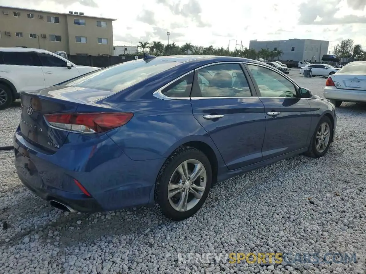 3 fotografías del automóvil dañado 5NPE34AF4KH732726 HYUNDAI SONATA 2019