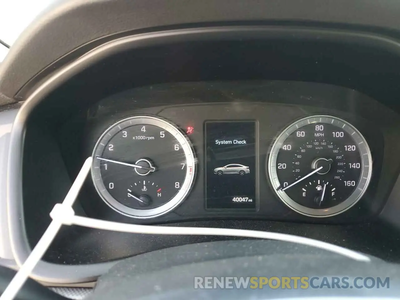 9 fotografías del automóvil dañado 5NPE34AF4KH738087 HYUNDAI SONATA 2019