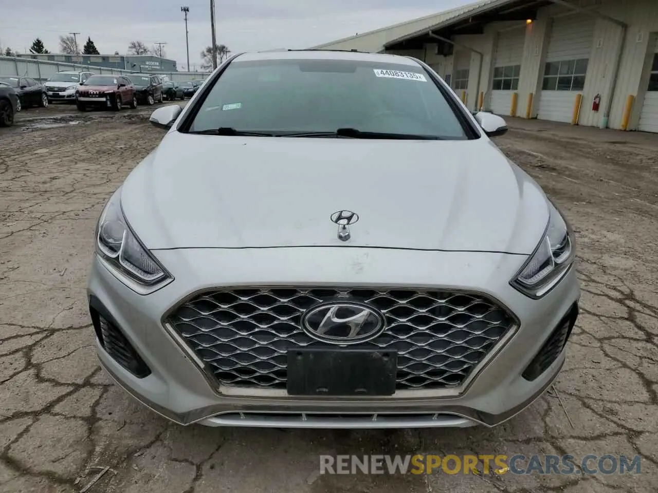5 fotografías del automóvil dañado 5NPE34AF4KH803701 HYUNDAI SONATA 2019