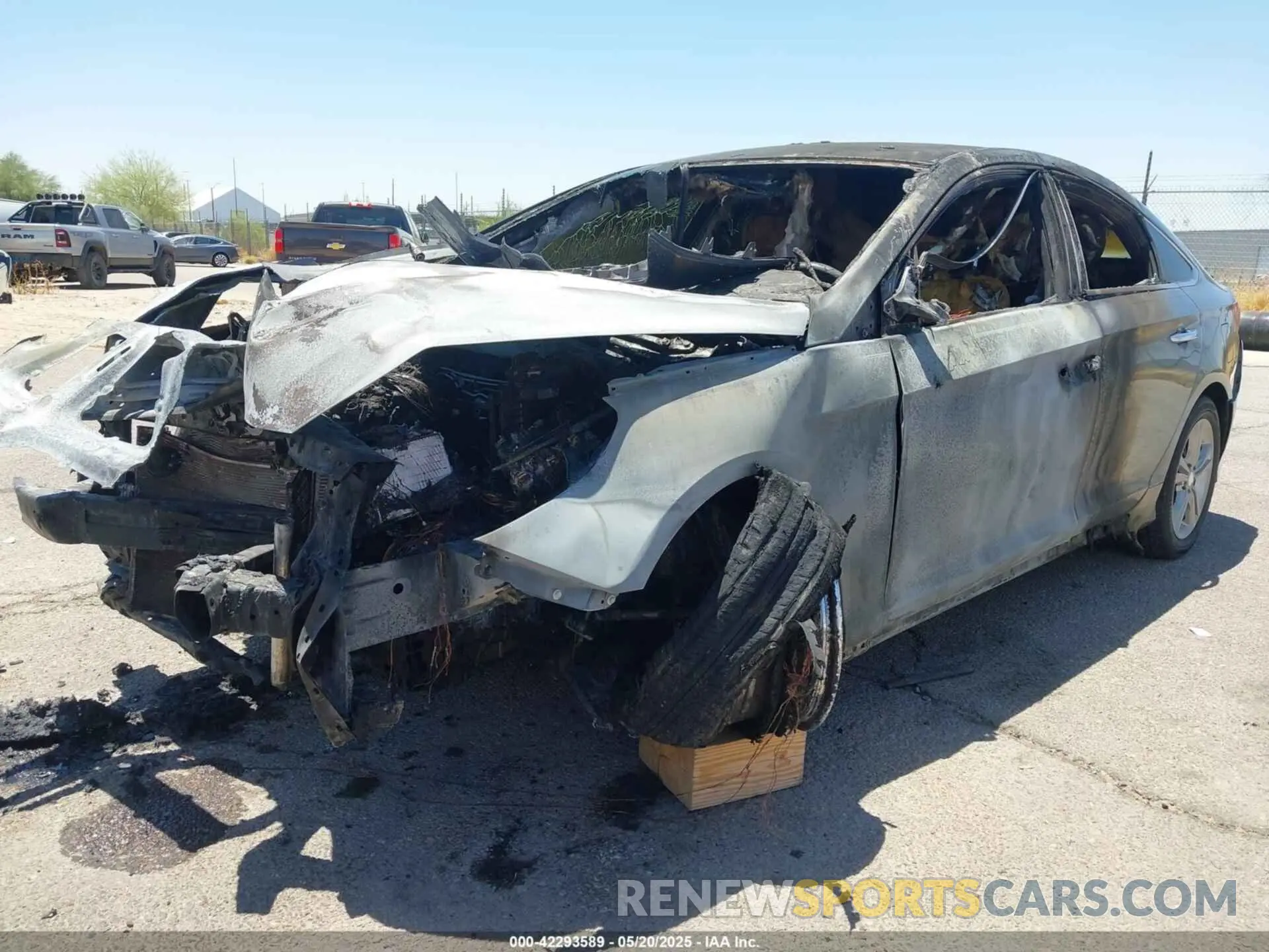 6 fotografías del automóvil dañado 5NPE34AF5KH740284 HYUNDAI SONATA 2019