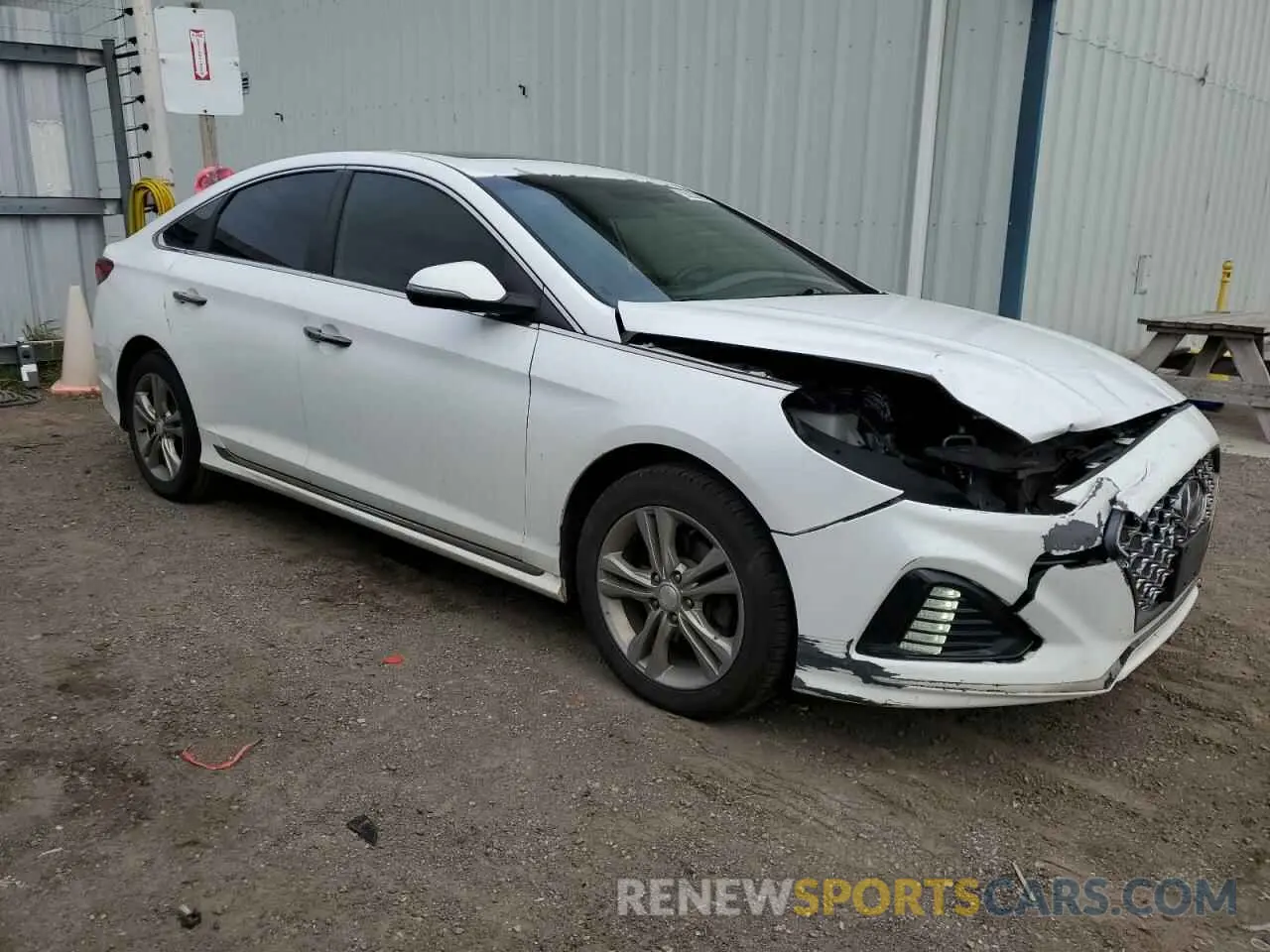 4 fotografías del automóvil dañado 5NPE34AF6KH747745 HYUNDAI SONATA 2019