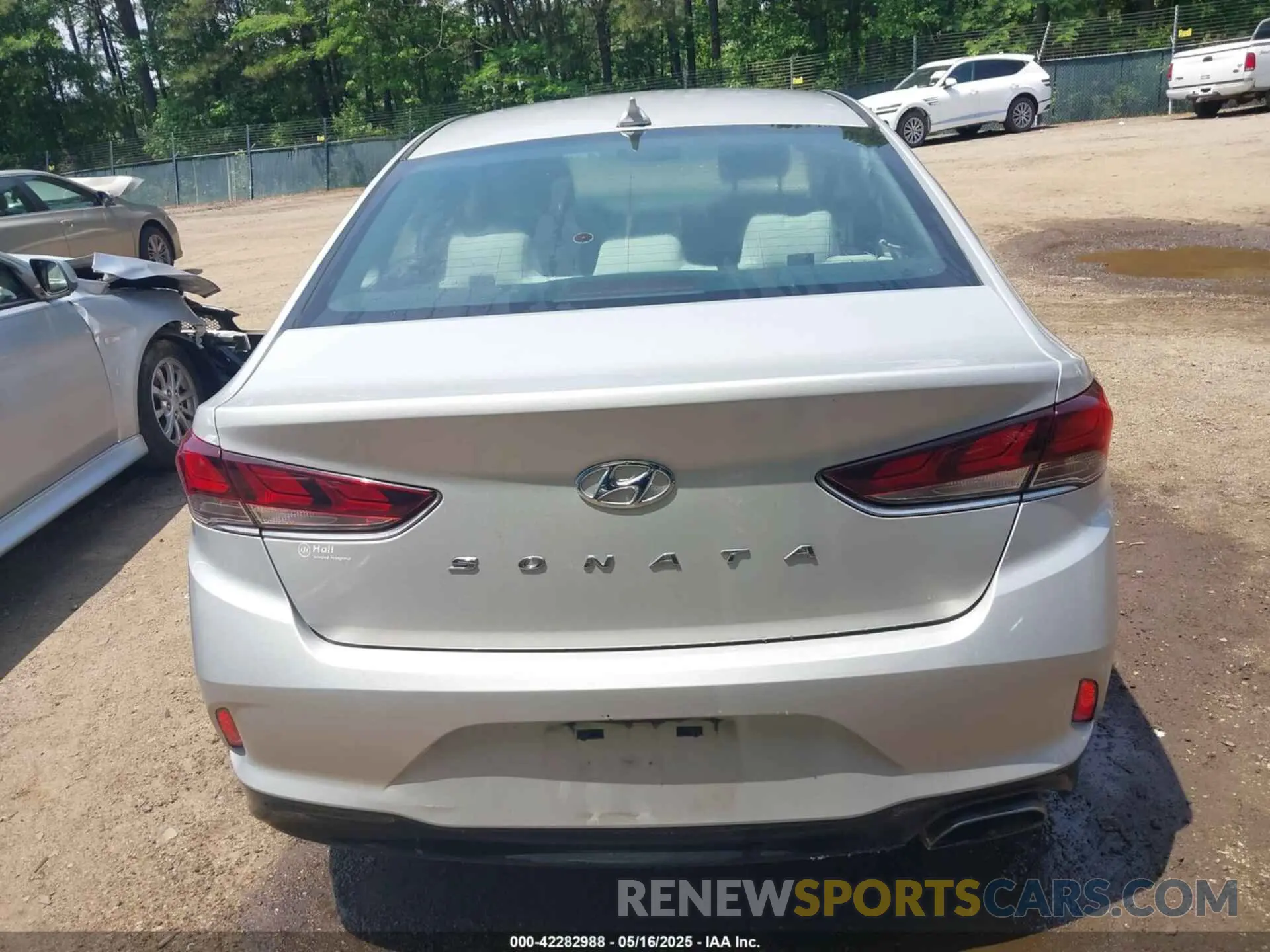 17 fotografías del automóvil dañado 5NPE34AF6KH763086 HYUNDAI SONATA 2019