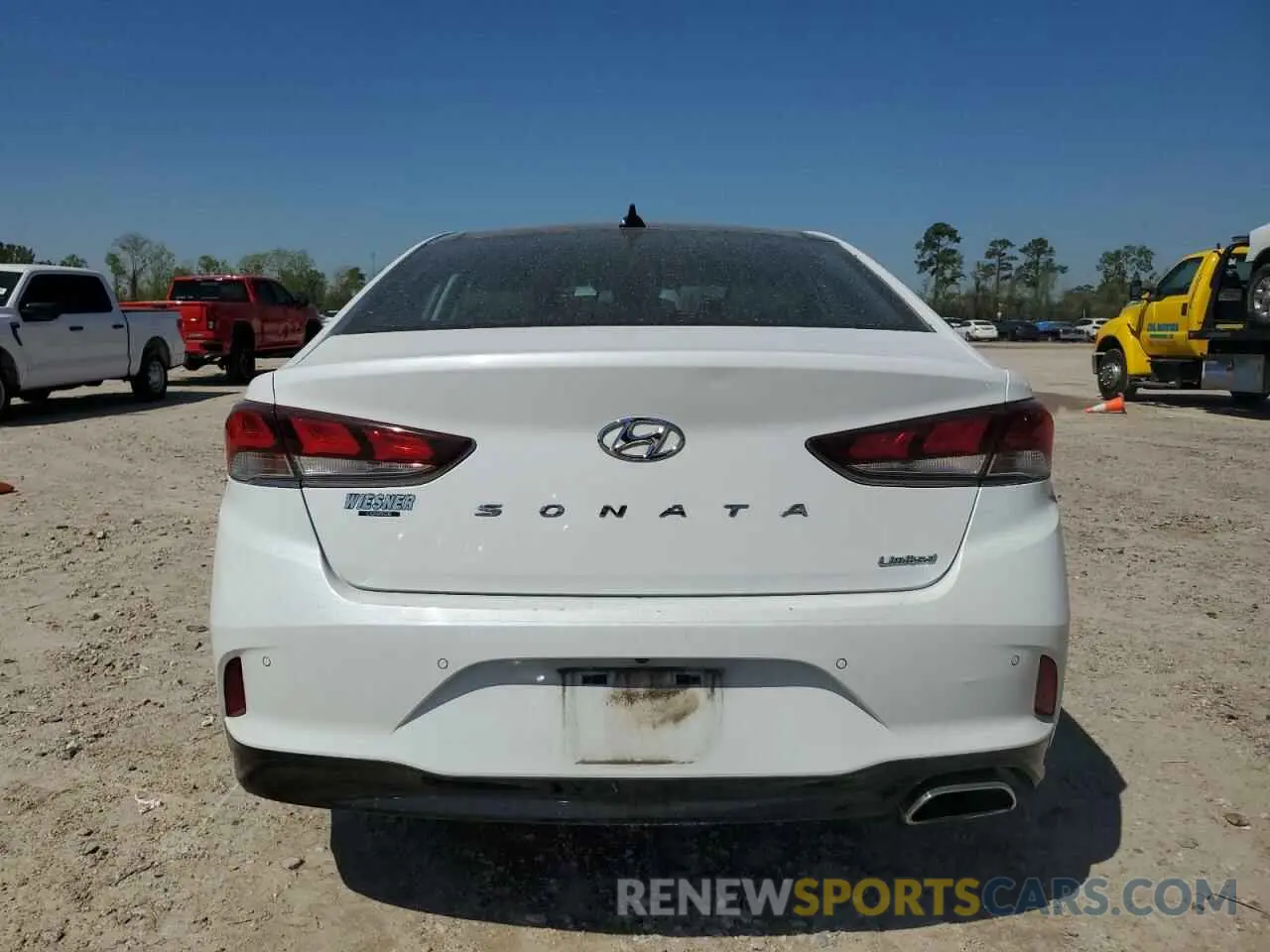 6 fotografías del automóvil dañado 5NPE34AF6KH779417 HYUNDAI SONATA 2019