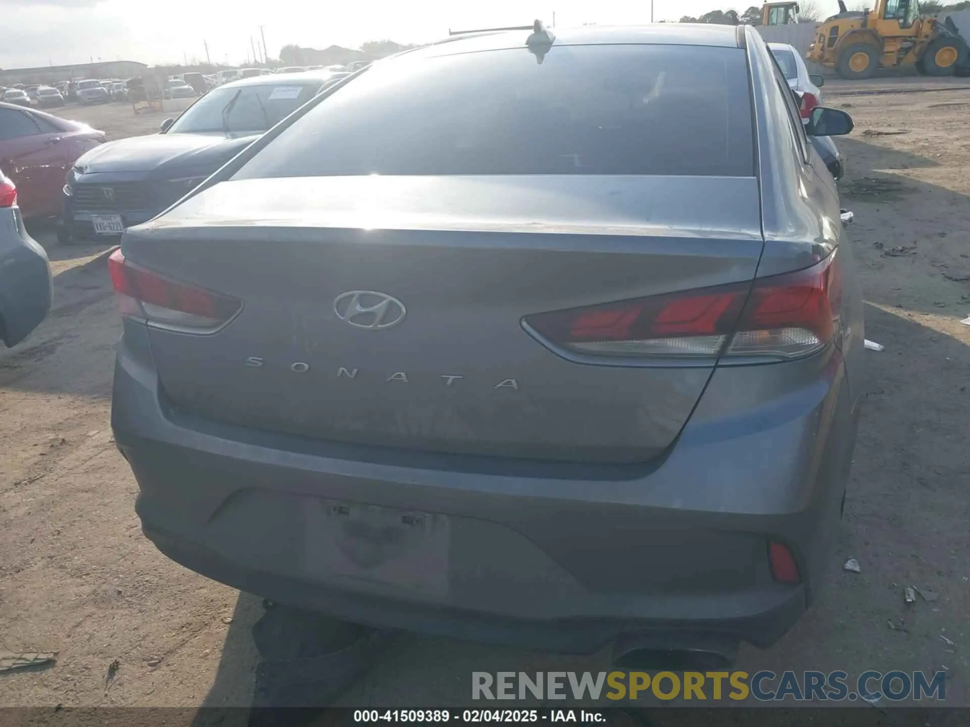 15 fotografías del automóvil dañado 5NPE34AF6KH786870 HYUNDAI SONATA 2019