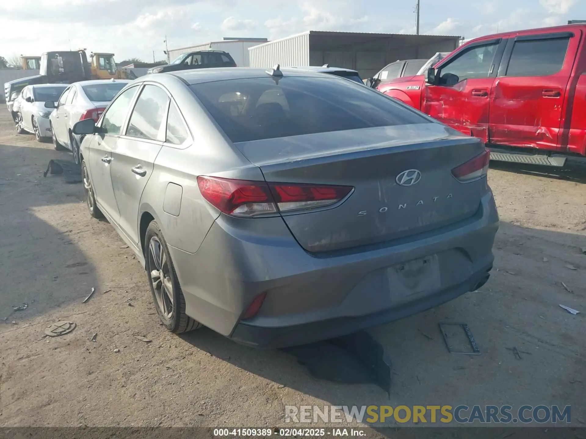 3 fotografías del automóvil dañado 5NPE34AF6KH786870 HYUNDAI SONATA 2019