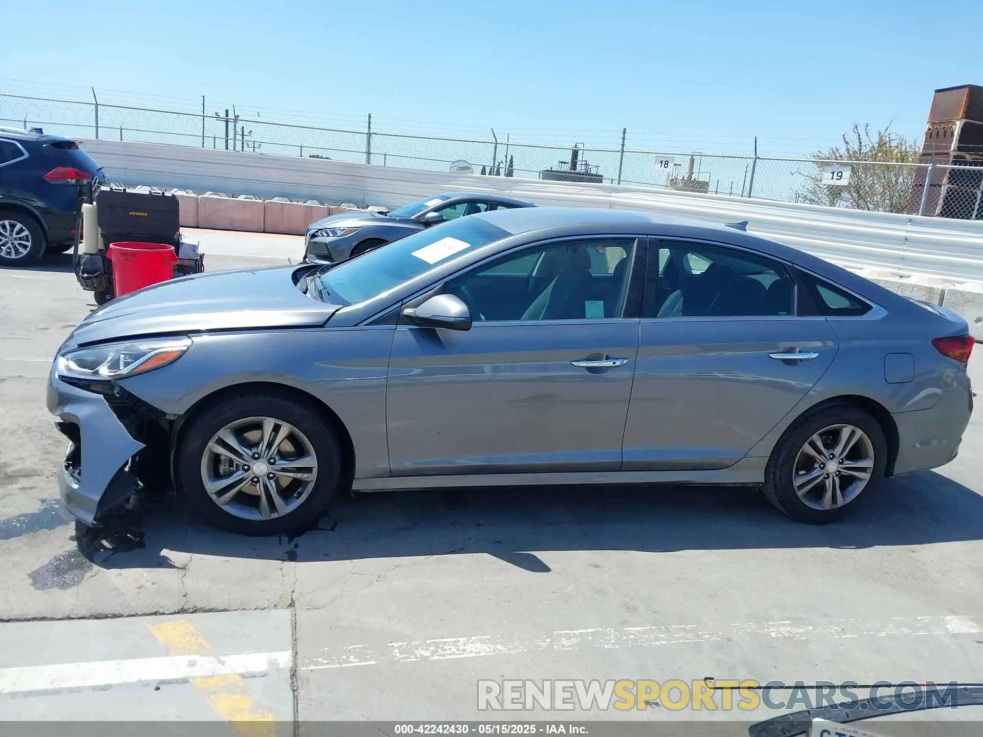 14 fotografías del automóvil dañado 5NPE34AF6KH815722 HYUNDAI SONATA 2019