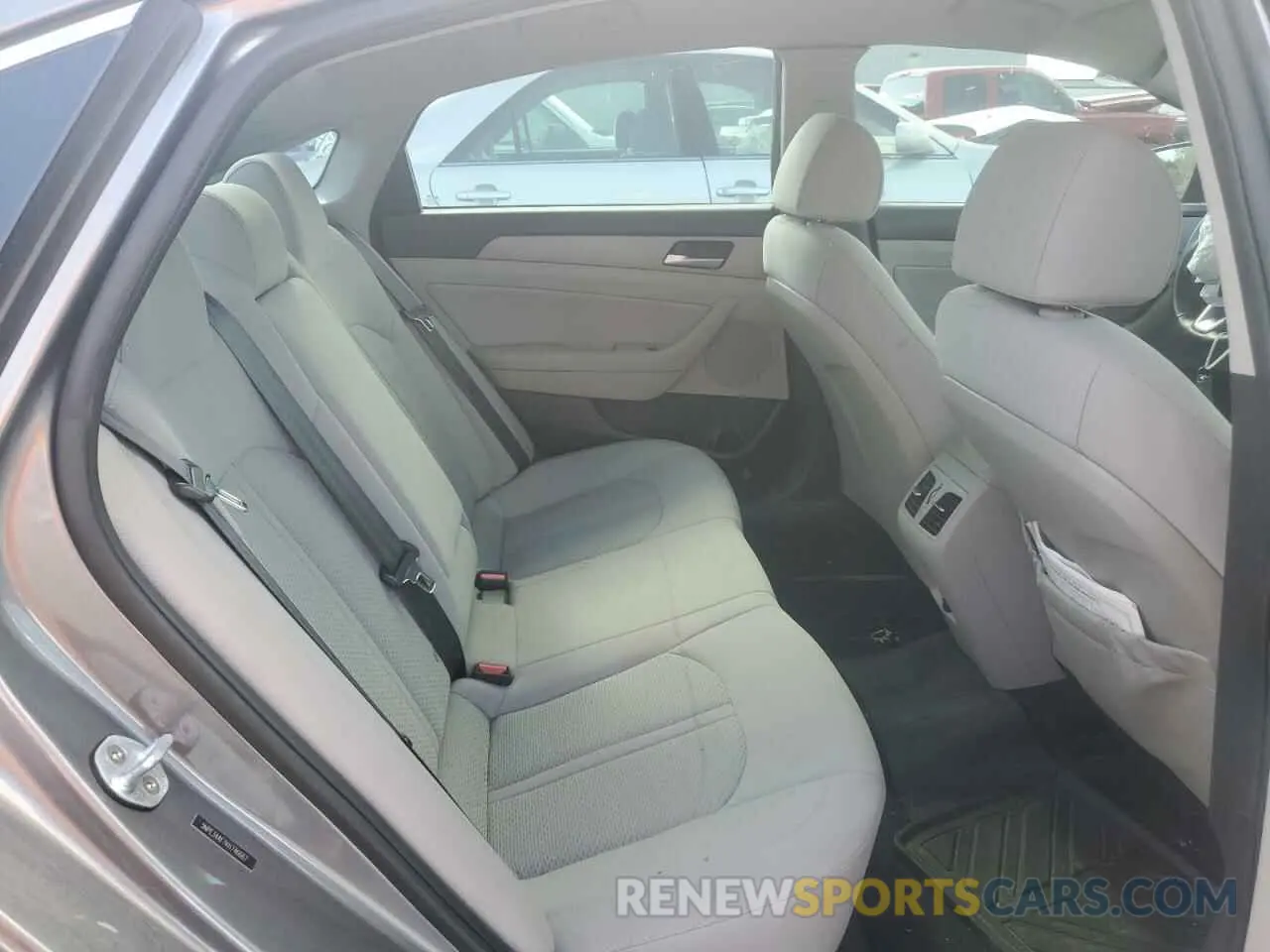 10 fotografías del automóvil dañado 5NPE34AF7KH746667 HYUNDAI SONATA 2019