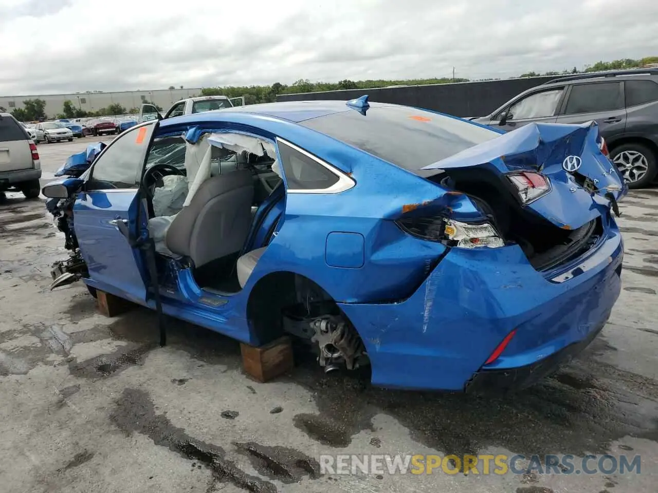 2 fotografías del automóvil dañado 5NPE34AF7KH768488 HYUNDAI SONATA 2019