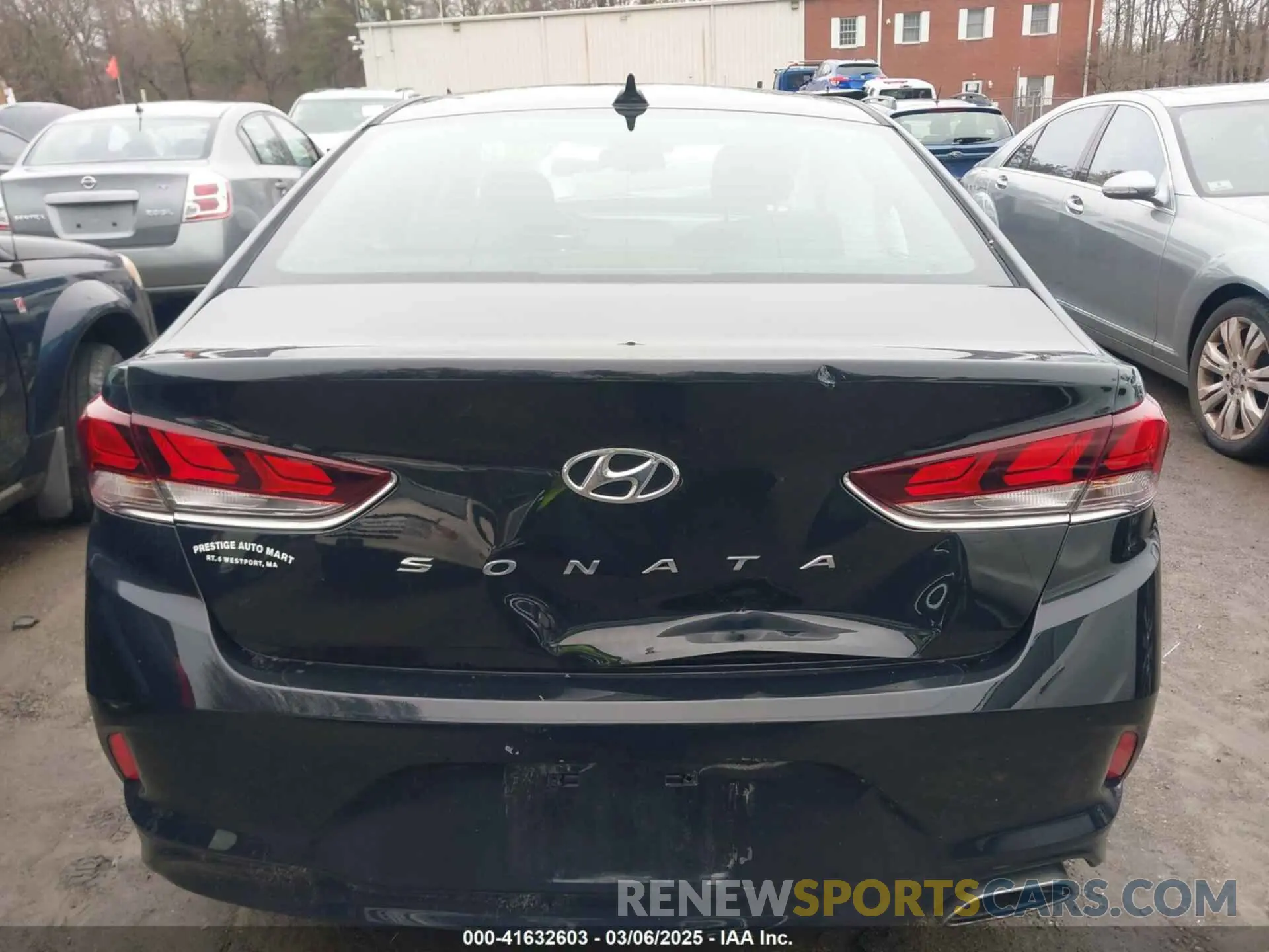 16 fotografías del automóvil dañado 5NPE34AF7KH799840 HYUNDAI SONATA 2019