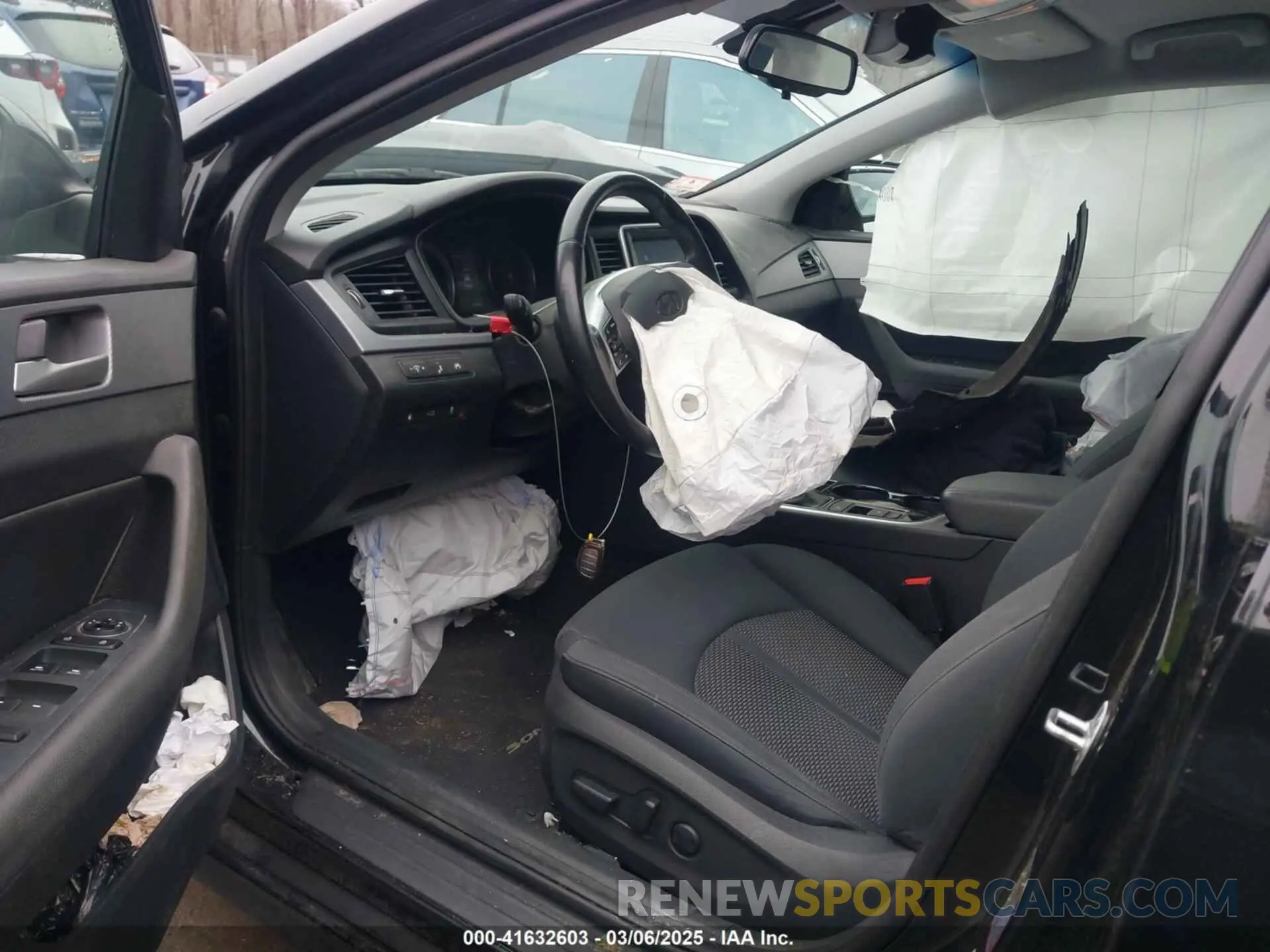 5 fotografías del automóvil dañado 5NPE34AF7KH799840 HYUNDAI SONATA 2019