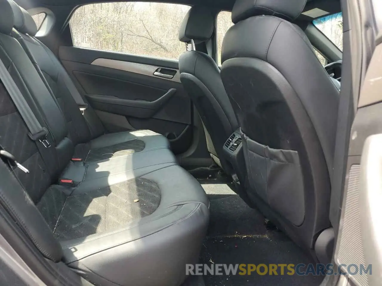 10 fotografías del automóvil dañado 5NPE34AF8KH758858 HYUNDAI SONATA 2019
