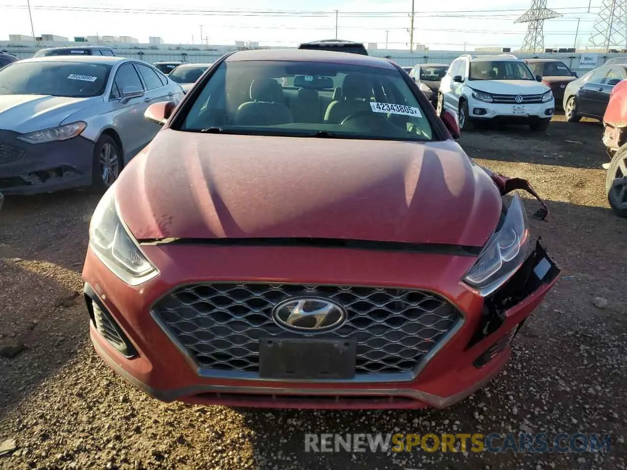 5 fotografías del automóvil dañado 5NPE34AF9KH753586 HYUNDAI SONATA 2019