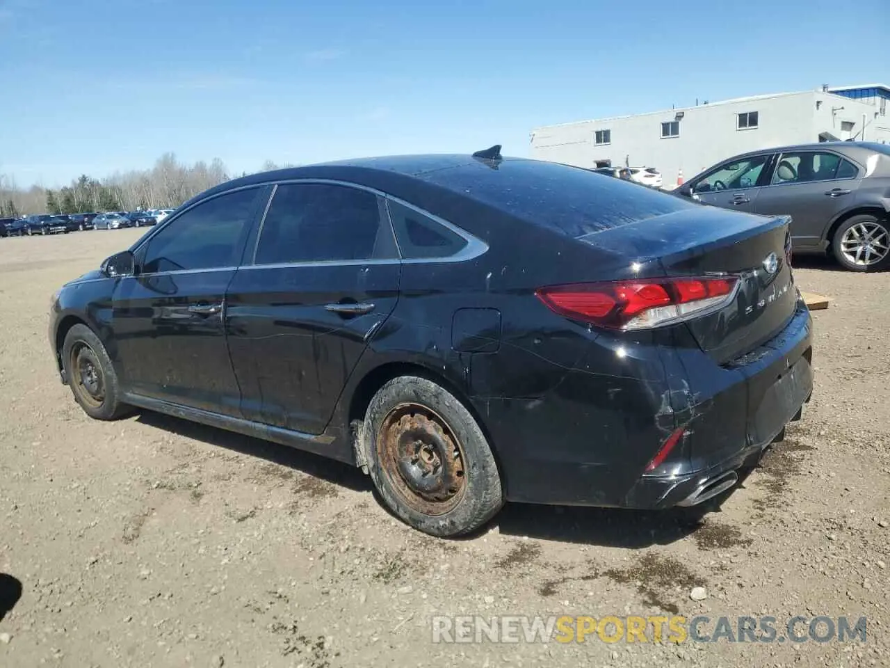 2 fotografías del automóvil dañado 5NPE34AF9KH785907 HYUNDAI SONATA 2019