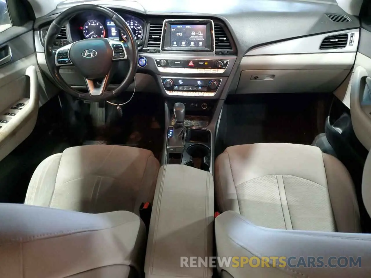 8 fotografías del automóvil dañado 5NPE34AF9KH807856 HYUNDAI SONATA 2019