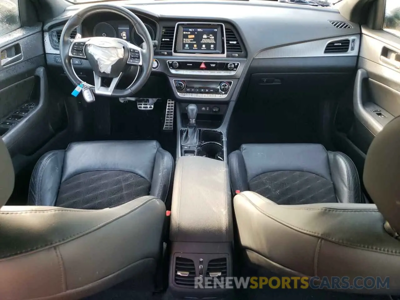 8 fotografías del automóvil dañado 5NPE34AF9KH815763 HYUNDAI SONATA 2019