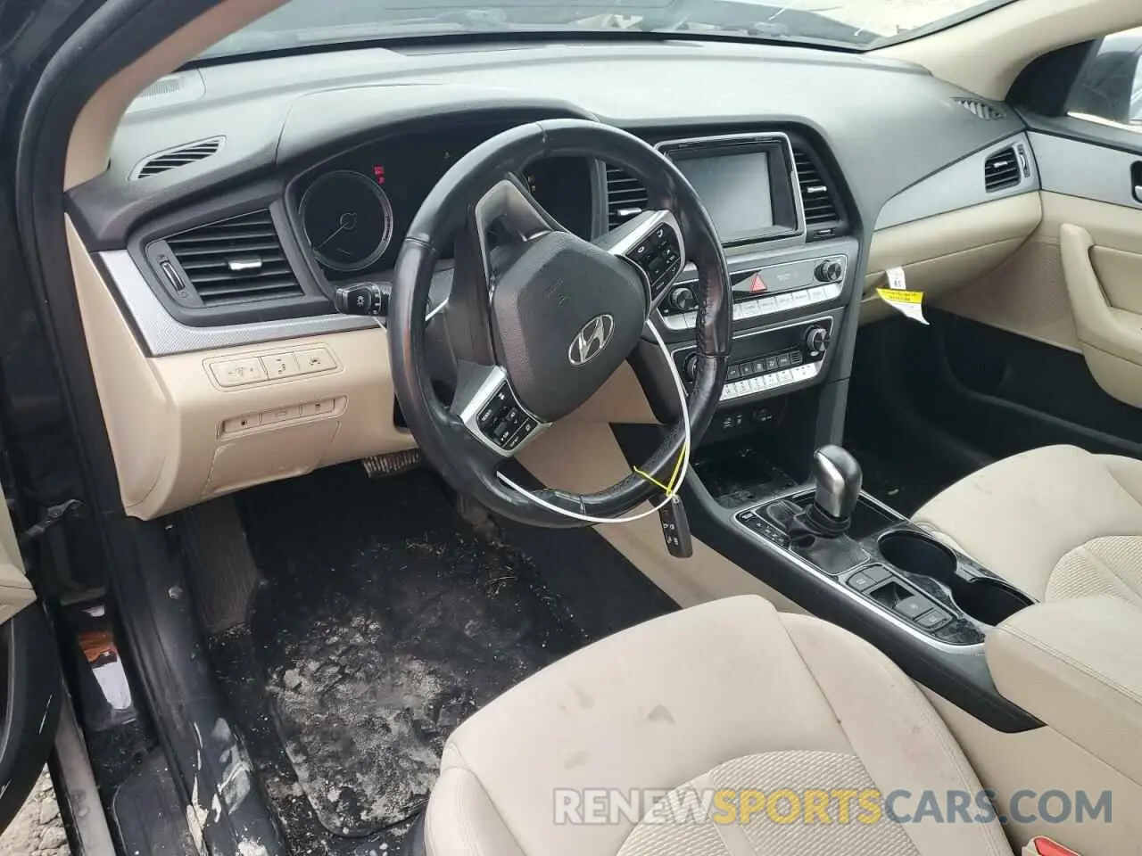 8 fotografías del automóvil dañado 5NPE34AFXKH815433 HYUNDAI SONATA 2019