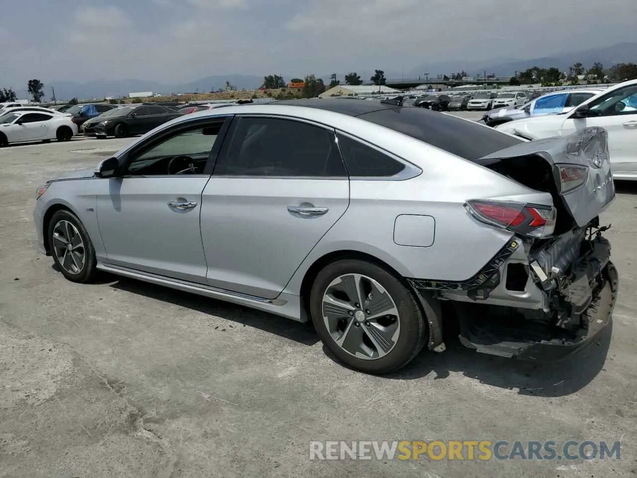 2 fotografías del automóvil dañado KMHE34L37KA092193 HYUNDAI SONATA 2019