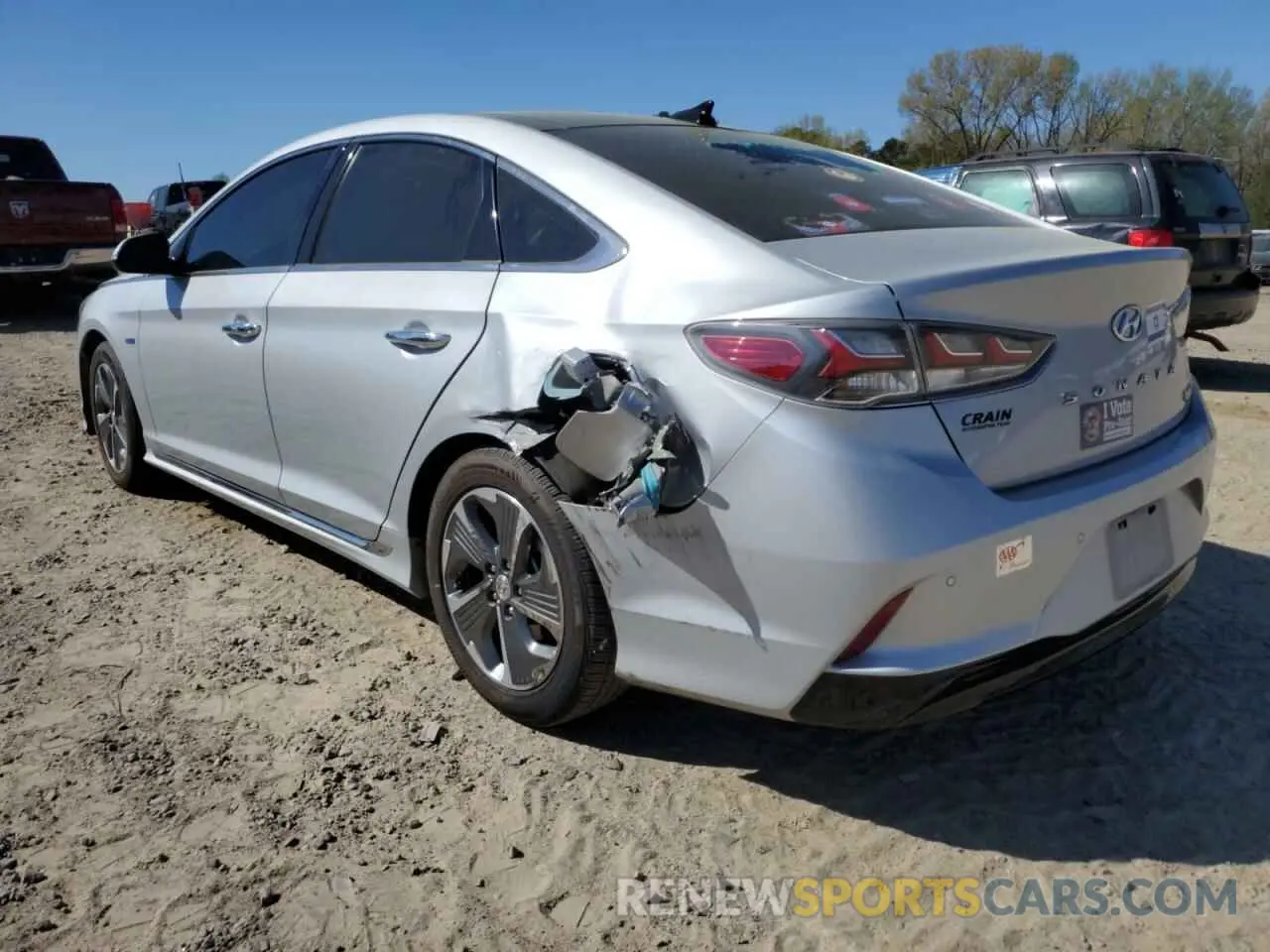 2 fotografías del automóvil dañado KMHE34L3XKA089241 HYUNDAI SONATA 2019