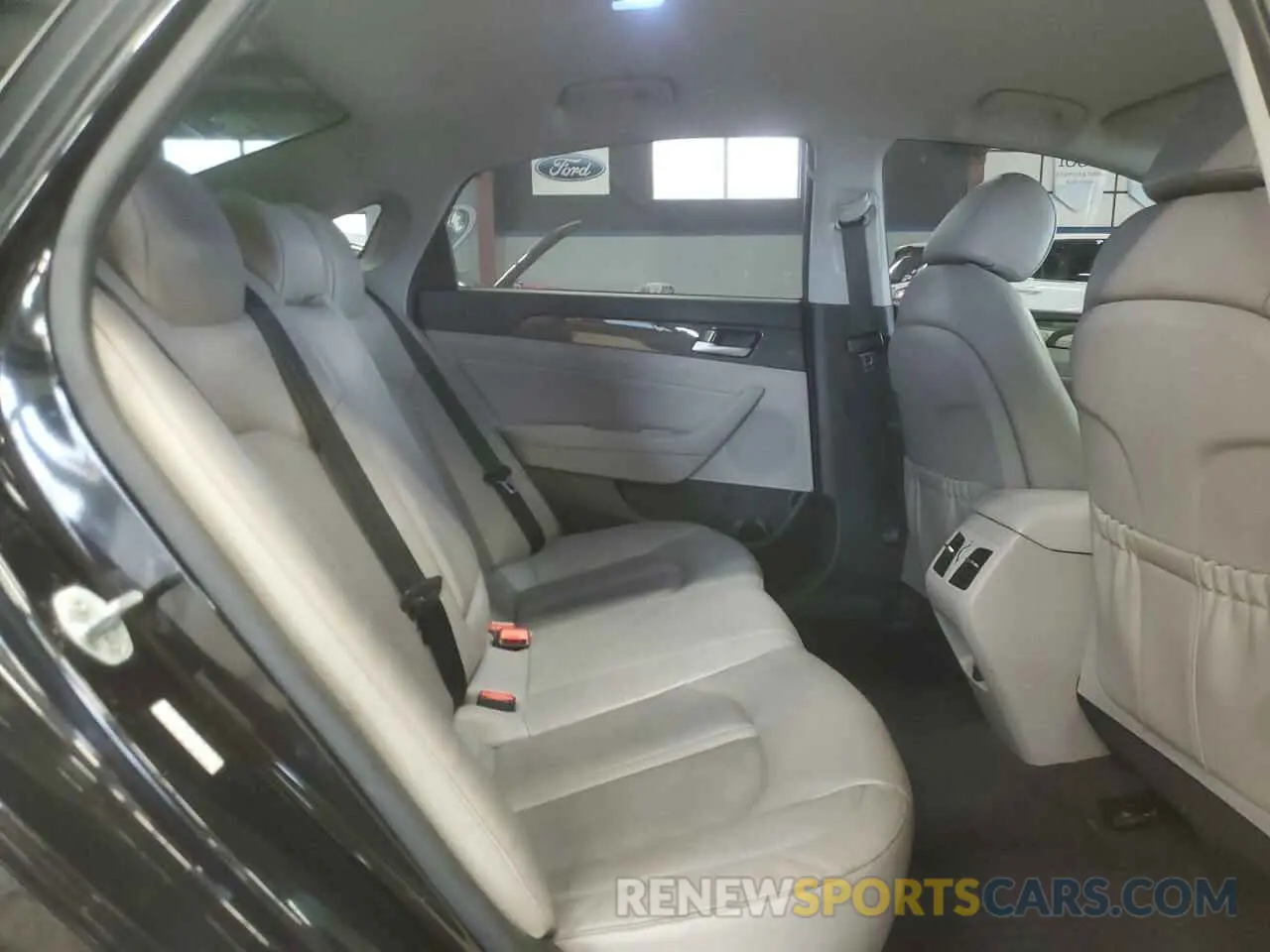10 fotografías del automóvil dañado KMHE54L28KA092494 HYUNDAI SONATA 2019