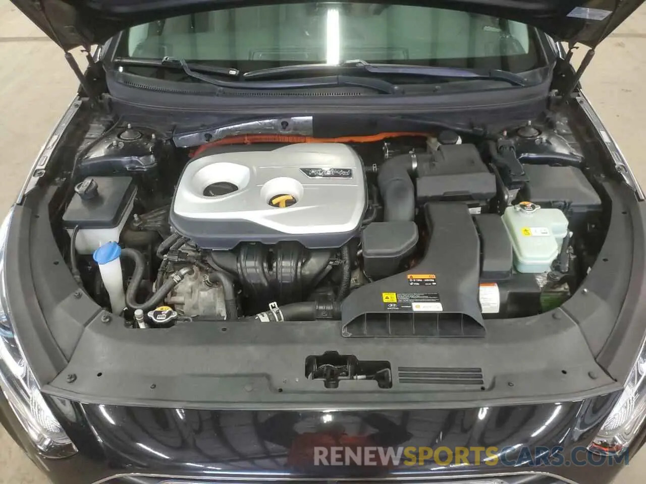 11 fotografías del automóvil dañado KMHE54L28KA092494 HYUNDAI SONATA 2019