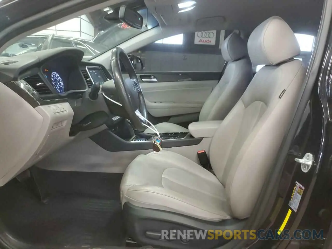 7 fotografías del automóvil dañado KMHE54L28KA092494 HYUNDAI SONATA 2019