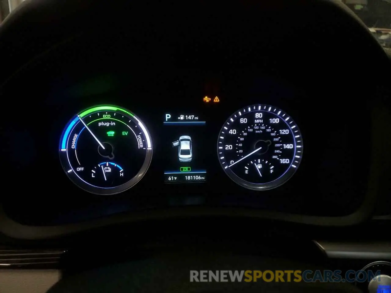 9 fotografías del automóvil dañado KMHE54L28KA092494 HYUNDAI SONATA 2019