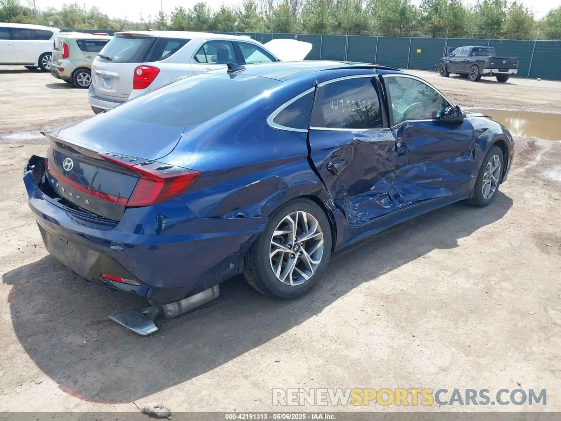 4 fotografías del automóvil dañado 5NPEF4JA0LH002065 HYUNDAI SONATA 2020