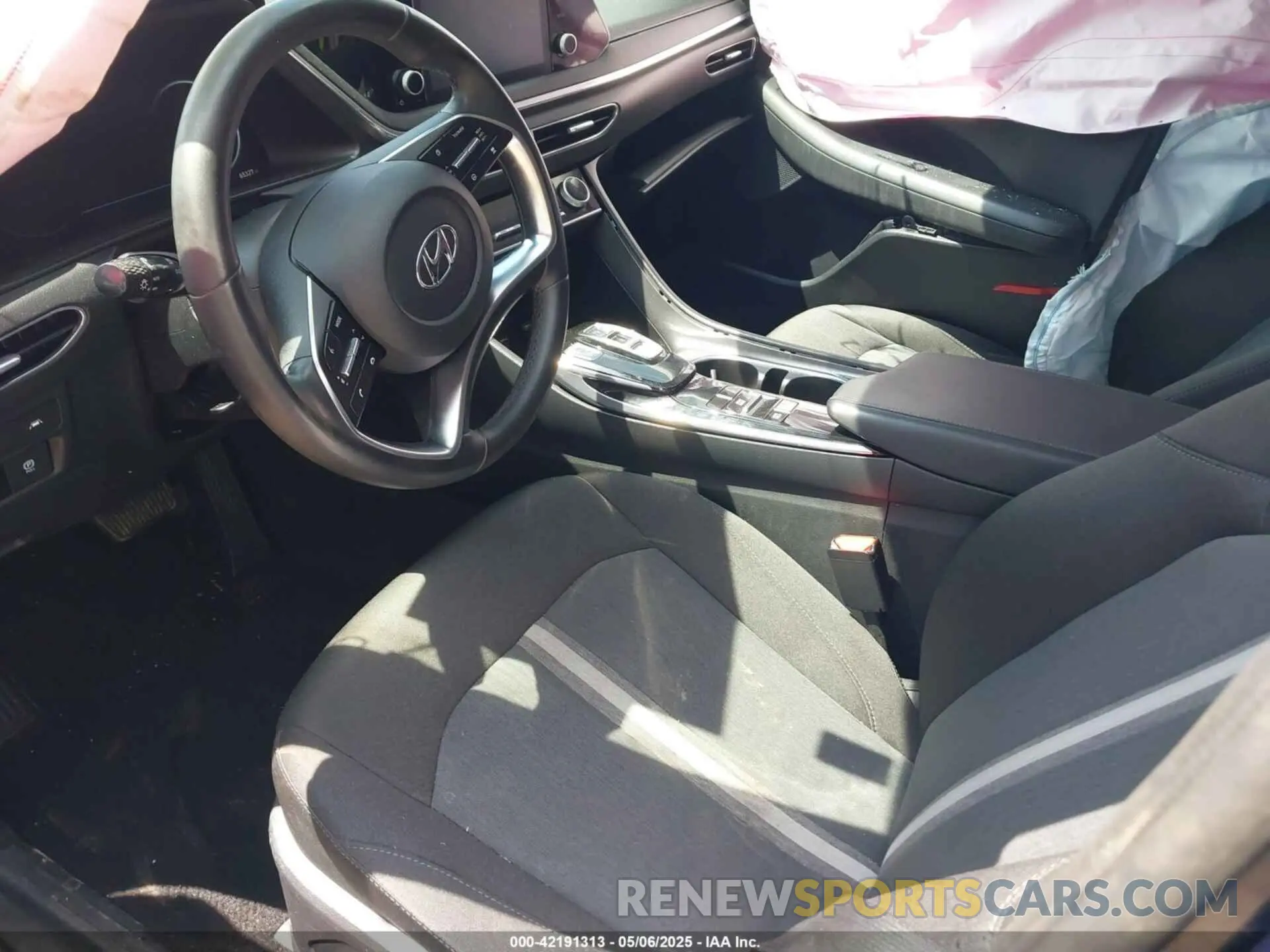 5 fotografías del automóvil dañado 5NPEF4JA0LH002065 HYUNDAI SONATA 2020
